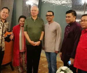 Phát hiện cựu Thủ tướng Malaysia Najib lỉnh kỉnh 30 kiện hành lý cùng gia đình