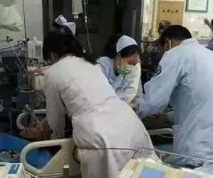 Vợ ngã khuỵu khi chồng khỏe mạnh bỗng 'lăn ra chết' vì thói quen nhiều người làm ngày hè