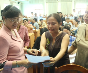 Video: Nhiều người Thủ Thiêm bức xúc vì không được tiếp xúc Bí thư TP HCM