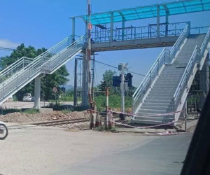Xôn xao về cây cầu vượt cho người đi bộ qua đường sắt ở Thanh Hóa
