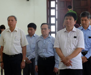 Xử phúc thẩm ông Đinh La Thăng: Tòa đột ngột nghỉ