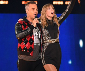 Ca sĩ giơ 'ngón tay thối' tại World Cup gây tranh cãi khi diễn show của Taylor Swift