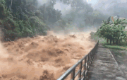 Video: Mưa lớn gây lũ quét, sạt lở đất, nhiều tuyến giao thông các tỉnh Tây Bắc tê liệt