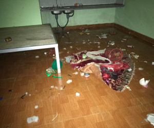 Chủ nhà thất kinh vì phòng trọ gái xinh bẩn như bãi rác, đăng đàn bóc mẽ ai ngờ bị mắng ngược