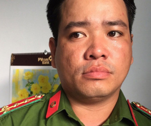 Gã trai mới ra tù giả đại uý công an đi lừa tiền