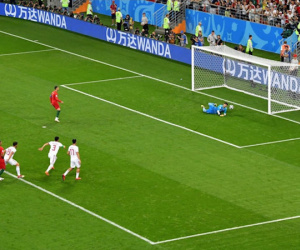 Sút hỏng penalty, Ronaldo thiết lập kỷ lục mới cho World Cup