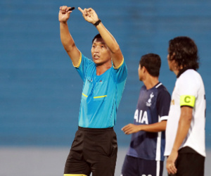Cựu trọng tài V-League: ‘Không hiểu vì sao Argentina không bị thổi phạt đền’