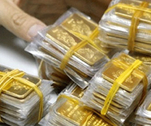 Giá vàng hôm nay 27/6: Ồ ạt bán tháo, vàng xuống đáy
