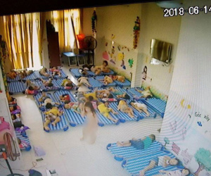 Nha Trang: Bé gái 4 tuổi chết bất thường tại trường mầm non, người mẹ cầu cứu cộng đồng mạng mong đòi lại công bằng cho con
