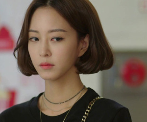 Lời thú tội trong cơn say của chồng cũ trong đám cưới người em họ khiến ai nấy đều sững sờ