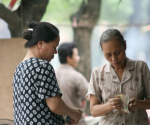 Tăng thuế VAT 1% sẽ làm tăng thêm 240.000 người nghèo?