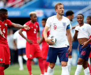 World Cup 2018: Cuộc thư hùng của 2 'đại pháo' sẽ bị 'trò bẩn' che mờ?