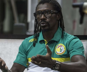 HLV Senegal nói gì khi bị loại bởi luật 'fair play' lạ lẫm?