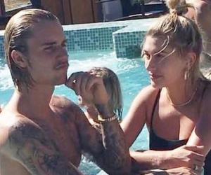 Tình cảm với Justin ngày càng sâu đậm, Hailey xóa hết 'dấu vết' về mối quan hệ với Shawn Mendes
