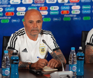 'Chúng tôi muốn áp đặt lối chơi của Argentina trước Pháp'