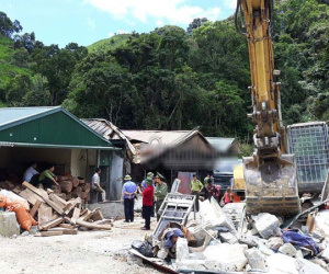 Gỗ quý chất chồng trong sào huyệt của 2 trùm ma túy Sơn La