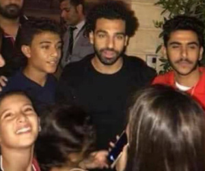 Sốc: Đường phố Ai Cập náo loạn vì Mohamed Salah lộ địa chỉ nhà