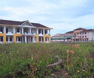 Trụ sở xã, trường học 33 tỷ bỏ hoang suốt 8 năm