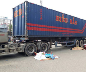 Nguyên nhân ban đầu vụ tai nạn thương tâm khiến 2 vợ chồng tử vong, con trai 9 tuổi bị thương nặng