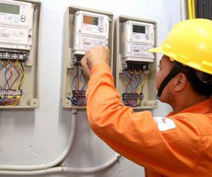 Giá bán lẻ điện sinh hoạt cao nhất vẫn là 2.701 đồng một kWh