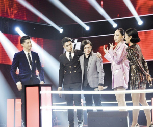 The Voice tập 7: Tóc Tiên hai lần cứu thí sinh