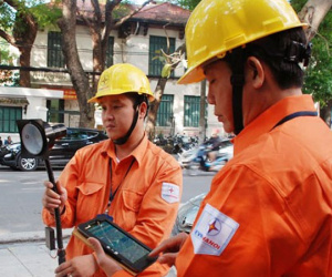 Thủ tướng: Không tăng giá điện, giá dịch vụ y tế để kìm lạm phát