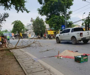 Vợ chồng sắp cưới bị cây đổ trúng ở Tuyên Quang: Cô gái mang bầu tuần thứ 5, gia đình lo sợ không giữ được thai