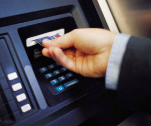 Chủ thẻ mất 116 triệu yêu cầu ngân hàng hoàn tiền chậm nhất ngày 9/7