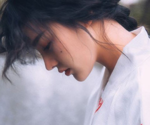 Đàn bà yêu đúng người thì không cần thay đổi cũng không sợ bị phụ tình