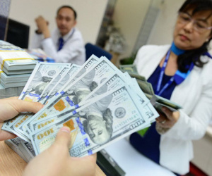 Giá USD tăng, doanh nghiệp 'lên ruột', Ngân hàng Nhà nước: 'Không căng'