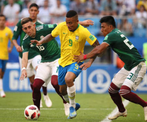Gục ngã trước Brazil, HLV Mexico nói về mong ước bất ngờ