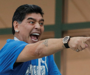 Maradona muốn làm huấn luyện viên không công cho đội tuyển Argentina