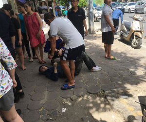 Thực hư vụ thanh niên ngủ dưới gầm ô tô để tránh nắng, tài xế không biết kéo lê 1 đoạn trên đường