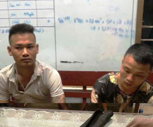 Bắt 2 thanh niên mang súng hoa cải nghi đi đòi nợ thuê dịp World Cup