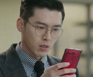 Chồng thương vợ là thế bỗng nổi điên và đánh vợ khi đọc được dòng bình luận vô duyên trên Facebook