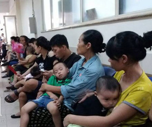 Con ho khò khè mãi không khỏi vì mẹ thường làm điều này trong những ngày nóng đỉnh điểm