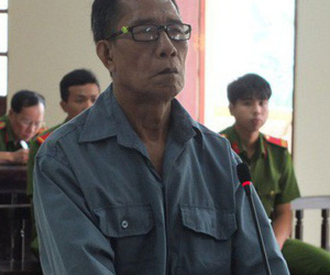 Ghen tuông, lấy chày đâm tiêu đánh chết vợ cũ