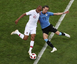 Uruguay dùng kế hoạch 'bắt chết Ronaldo' để ngăn chặn Mbappe