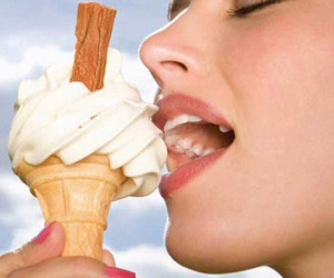 Cô gái 26 tuổi đi cấp cứu sau khi ăn kem, lời cảnh báo cho tất cả mọi người khi ăn đồ lạnh trong mùa hè