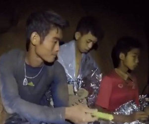 Giải cứu đội bóng nhí Thái Lan: HLV lần đầu lên tiếng 'xin lỗi' sau nhiều ngày mắc kẹt