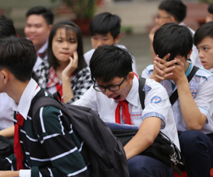 Học sinh Sài Gòn muốn lùi giờ vào học buổi sáng