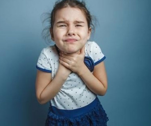 Chuyên gia hướng dẫn xử trí khi bị mắc nghẹn đúng cách