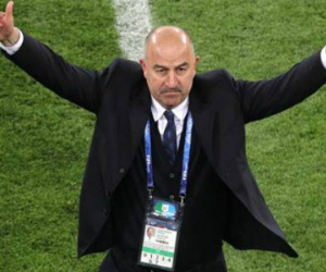 HLV Cherchesov: 'Nga đáng ra phải tiến sâu hơn ở World Cup'
