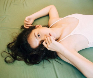 Sau kì thi THPT, hotgirl trường Phan Đình Phùng khoe ảnh đi chơi châu Âu cực đẹp