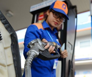 Bộ Công Thương: Chưa nên tăng thuế môi trường với xăng