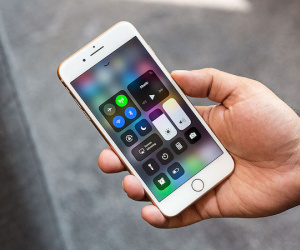 Dùng iPhone, iPad chứng tỏ bạn là người khá giả