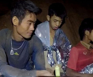 Huấn luyện viên đội bóng Thái 'thương bọn trẻ hơn chính bản thân'