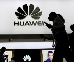 Huawei tự tin không vi phạm lệnh cấm vận của Mỹ