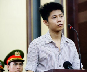 Lời khai lạnh lùng tại tòa của hung thủ thảm sát 5 người