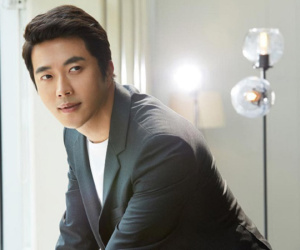 Nam chính 'Nấc thang lên thiên đường' Kwon Sang Woo sắp đến Việt Nam